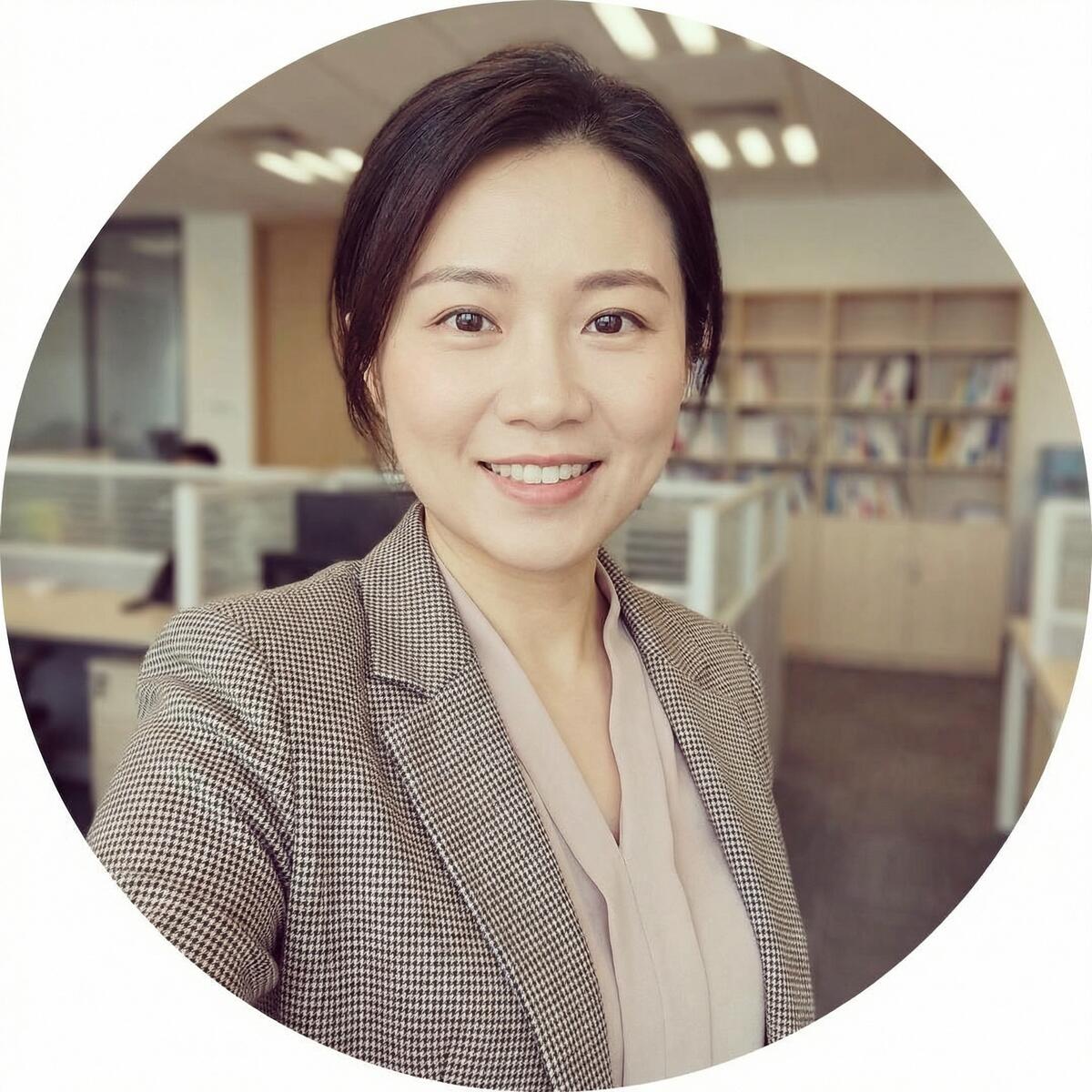 淫妻日记文化研究顾问-李若曦